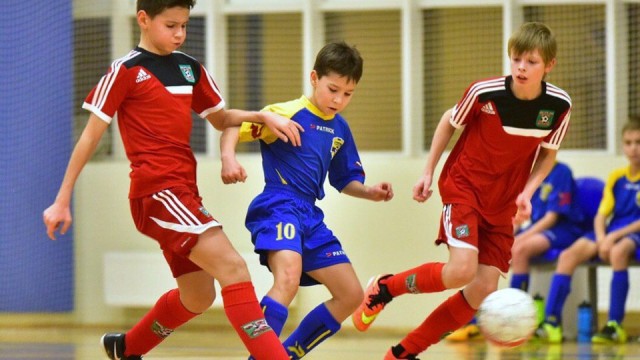 Урок футбола появится в школах в 2021 году