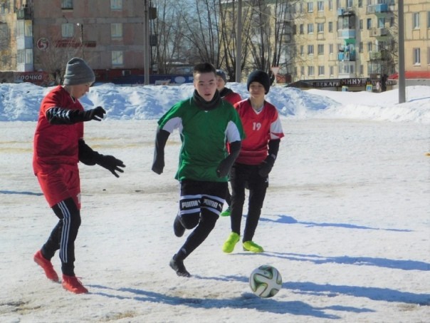 28 марта в Александровске состоялся Турнир по мини-футболу "Подснежник - 2021"