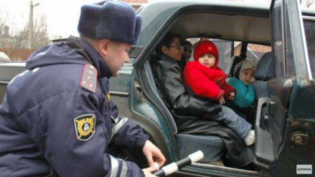 Александровские водители вновь подверглись проверке соблюдения правил перевозки детей