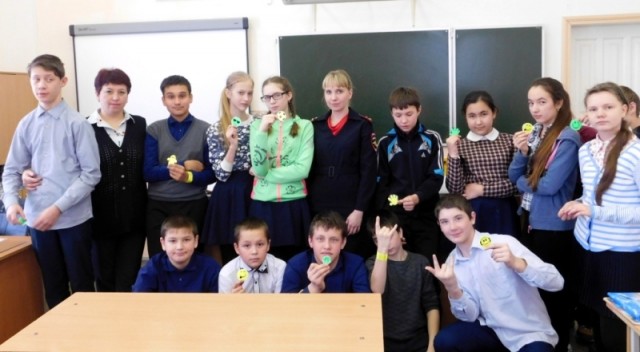 Школьники Александровска приняли участие в викторине на знание Правил дорожного движения
