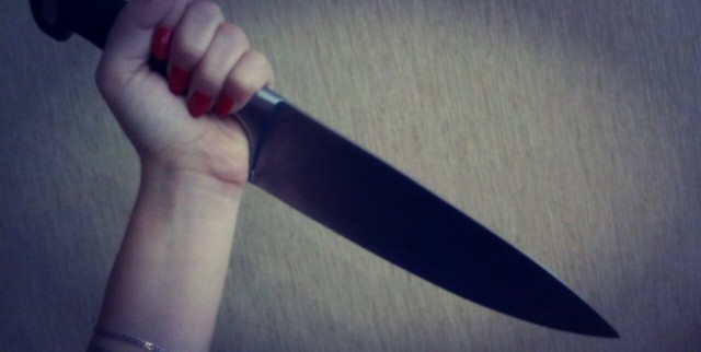 В Яйве женщина зарезала ножом своего знакомого