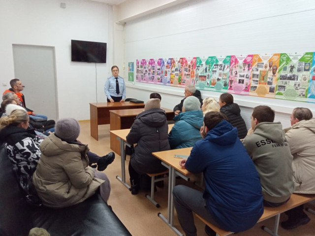 ​Сотрудники полиции провели мероприятие в спортивной школе