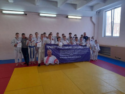В Александровске провели соревнования по рукопашному бою