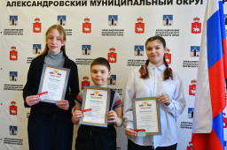 Подведены итоги муниципального конкурса рисунков «Есть такая профессия – Родину защищать!»