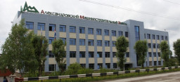 Два работника АМЗ добились выплаты зарплаты через суд