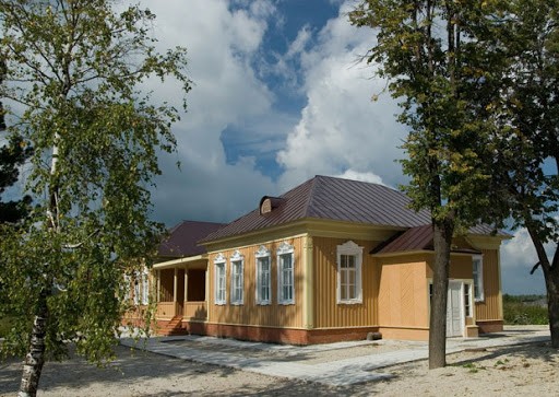 Музей Дом Пастернака, расположенный в поселке Всеволодо-Вильва, возобновил работу для посетителей