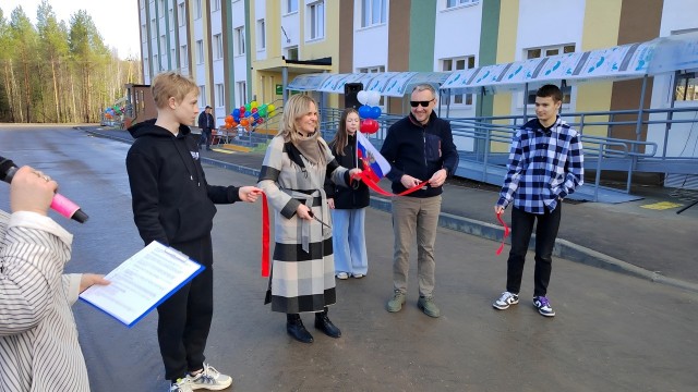 В поселке Яйва торжественно введён в эксплуатацию многоквартирный дом