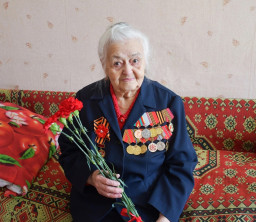Ветеранам ВОВ вручены юбилейные медали «80 лет Победы»