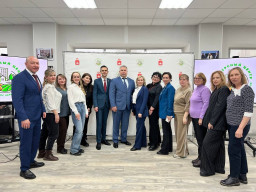 Председатель ТОСа "Карьерский" побывала на встрече губернатора с представителями и активистами ТОСов