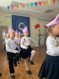 Муниципальный конкурс «Смотр строя и песни» провели в детских садах