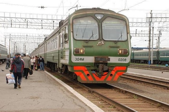 Пригородный поезд "Пермь1 - Углеуральская - Кизел" отменят на два дня